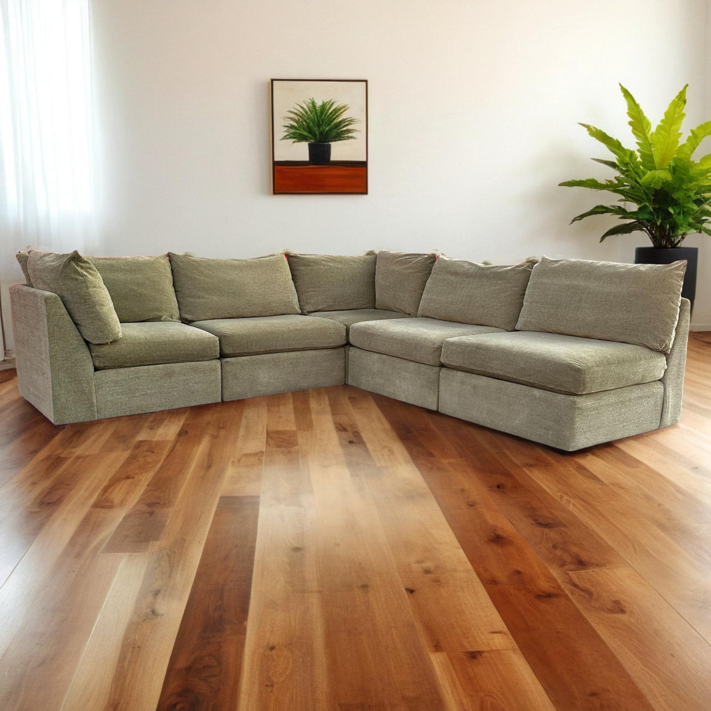 Bassett Beckham Modular Sectional Couch